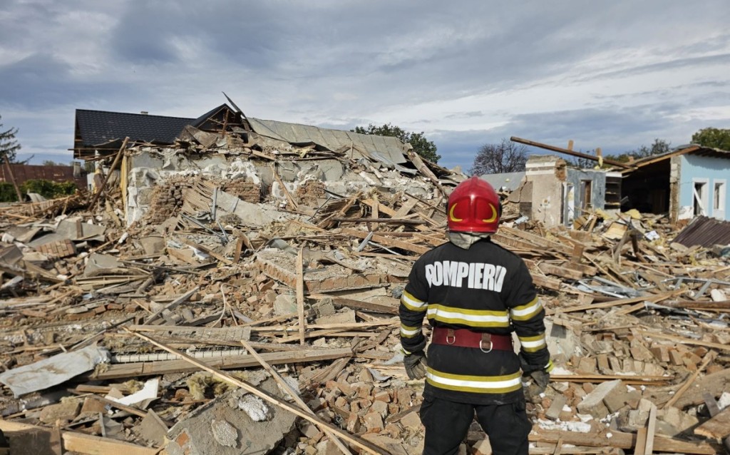 Explozie intr-un sat din Vrancea. Doua locuinte, distruse complet. Pagube si pentru alte sapte gospodarii