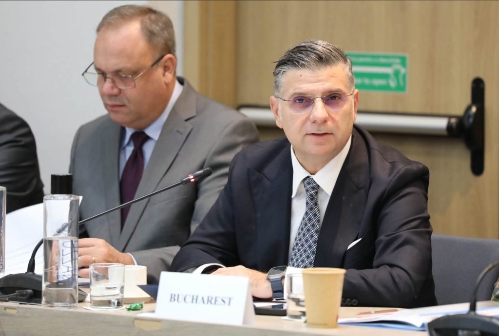 Alexandru PETRESCU: ASF promoveaza ...