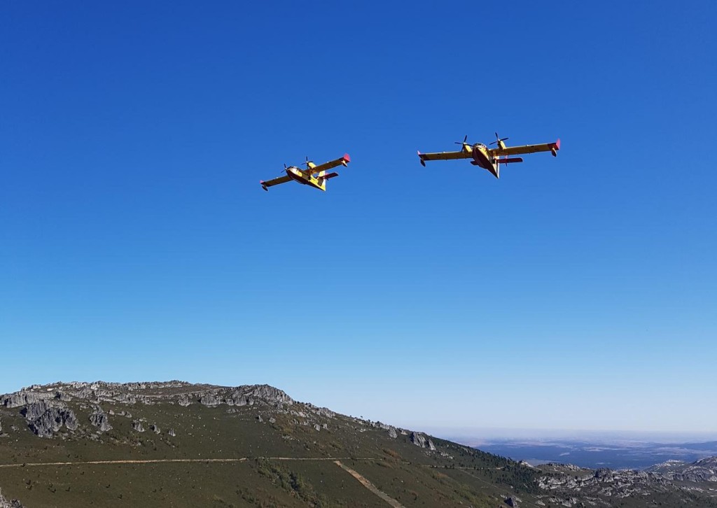 Incendii: UE mobilizeaza avioane ...